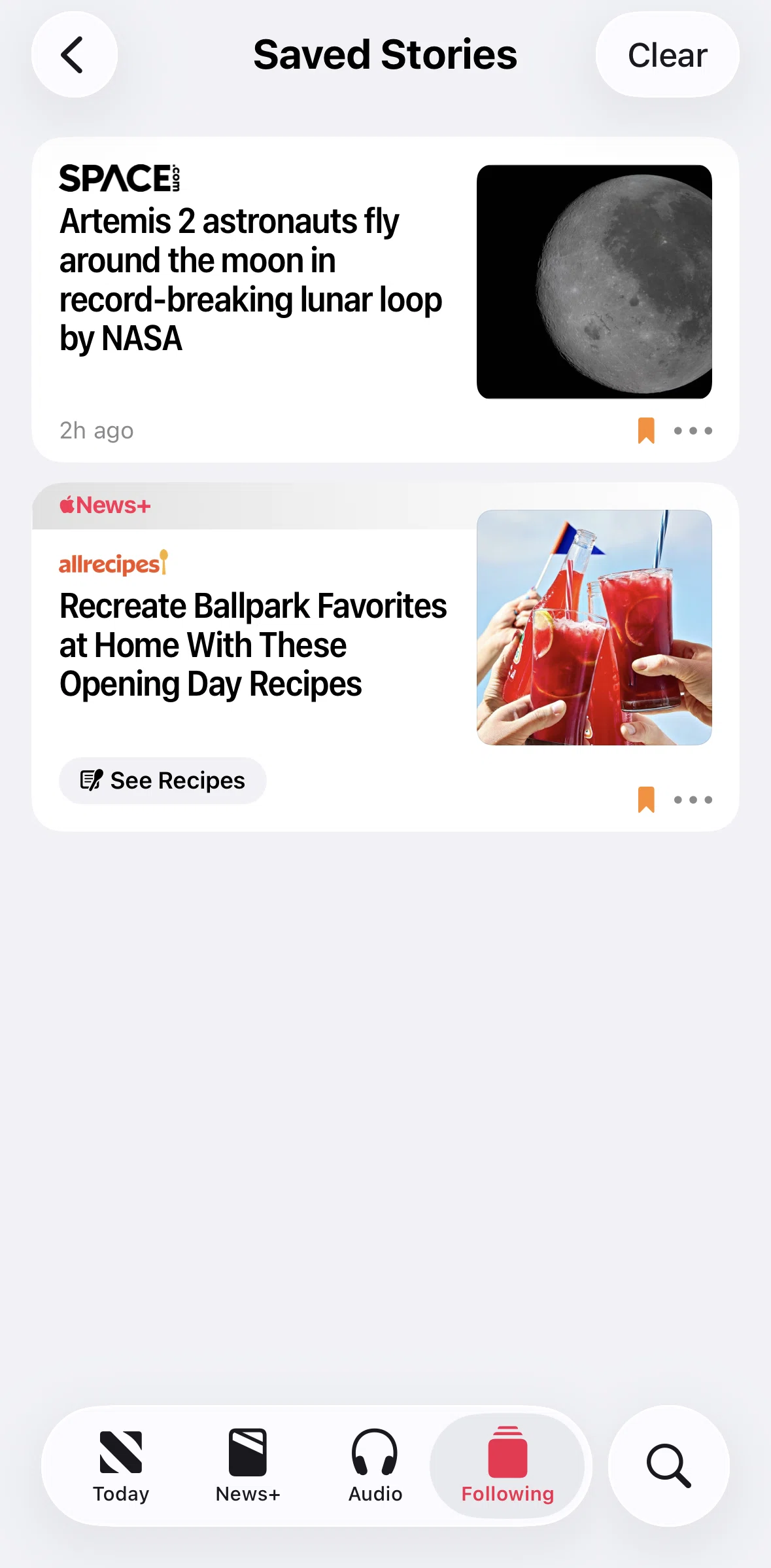 Apple News Screen screen in the Deleting saved stories flow
