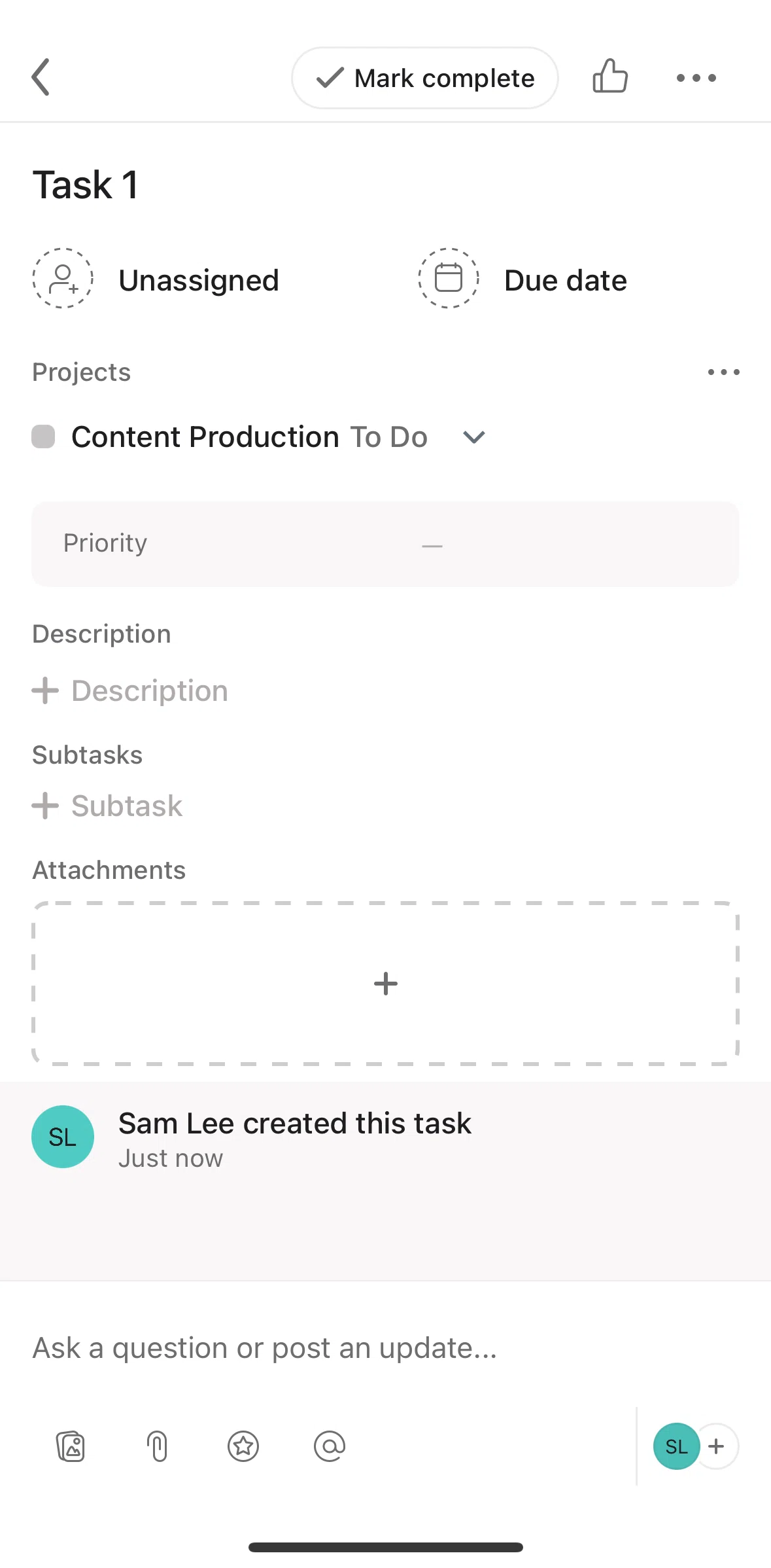 Asana Screen 1 screen in the Changing task status flow