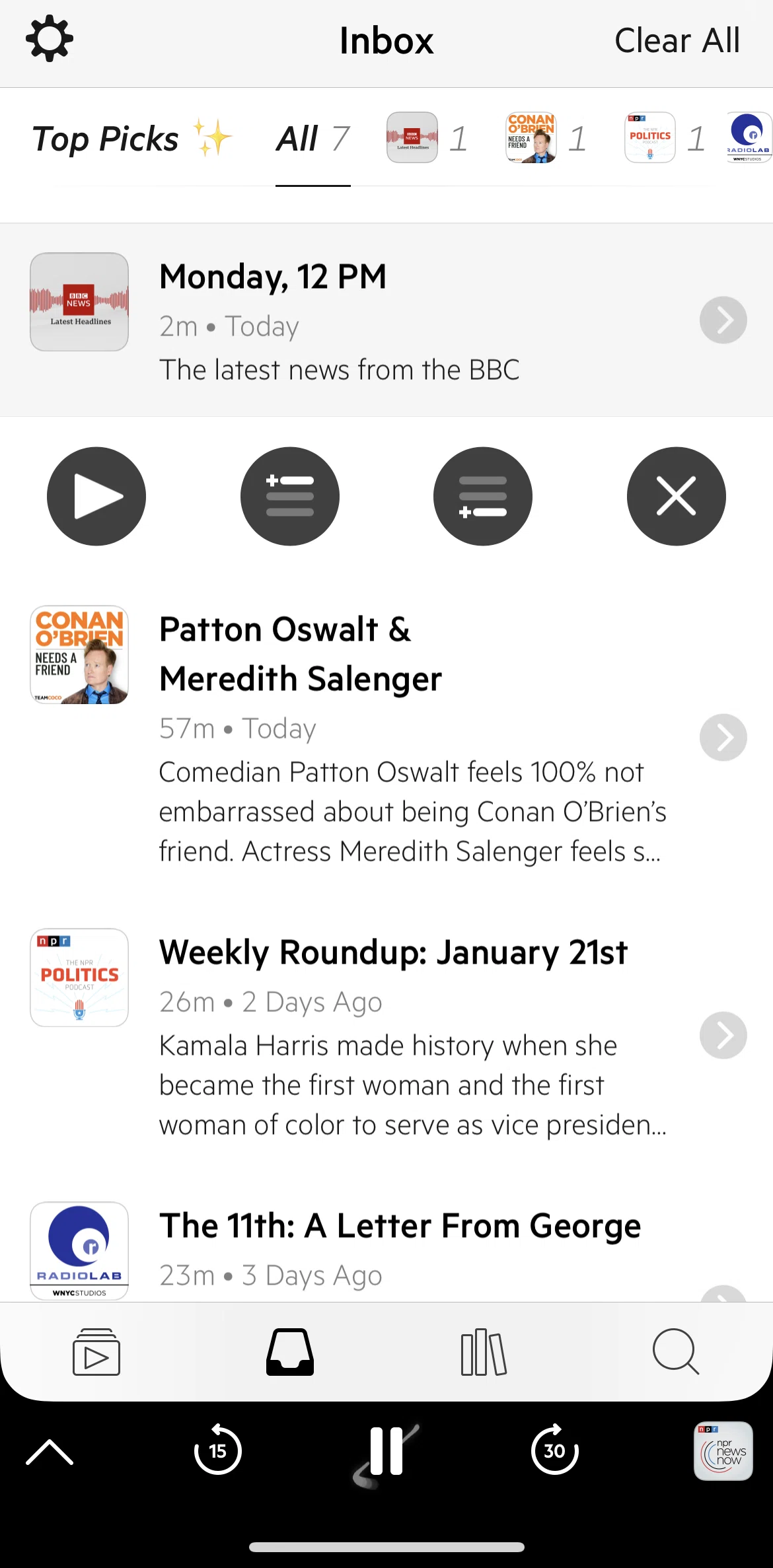 Castro Screen screen in the Playing a podcast flow