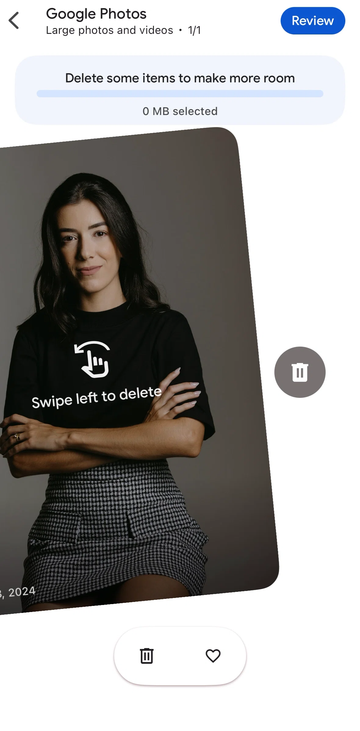Google Photos Screen screen in the Deleting a photo (storage) flow