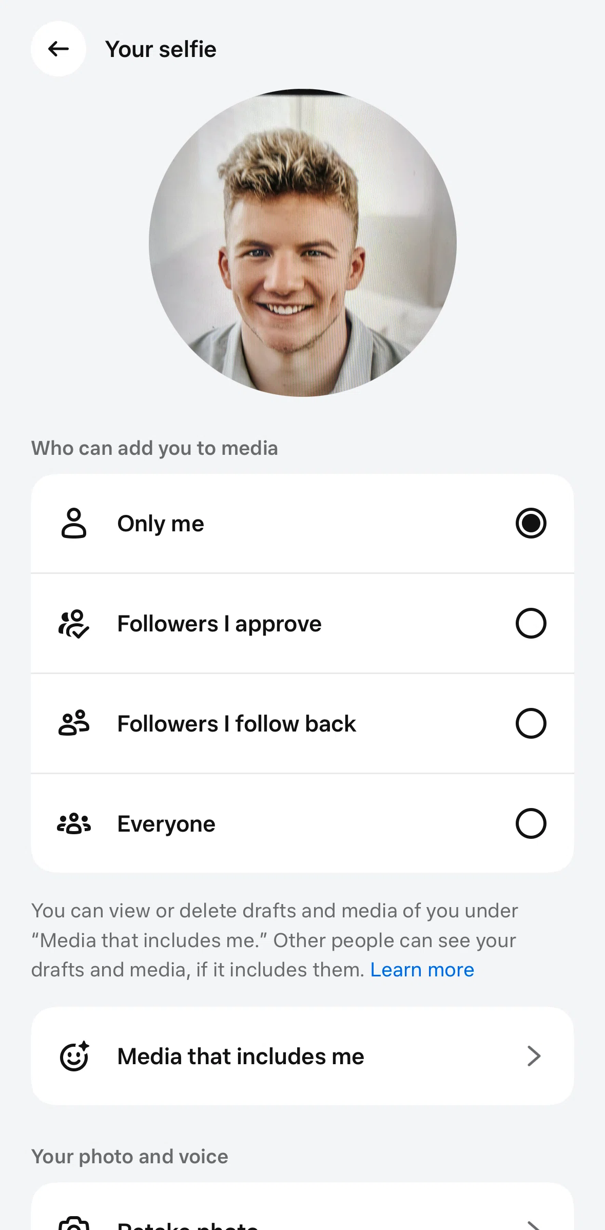 Meta AI Screen screen in the Drafts that include me flow