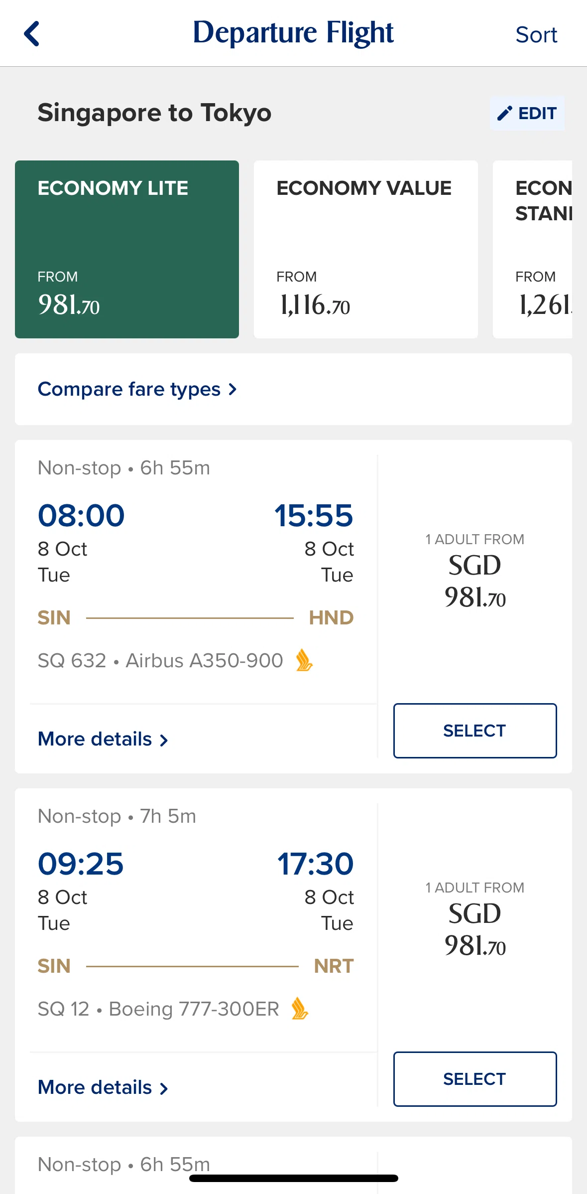 Singapore Airlines Screen screen in the Compare fare types flow