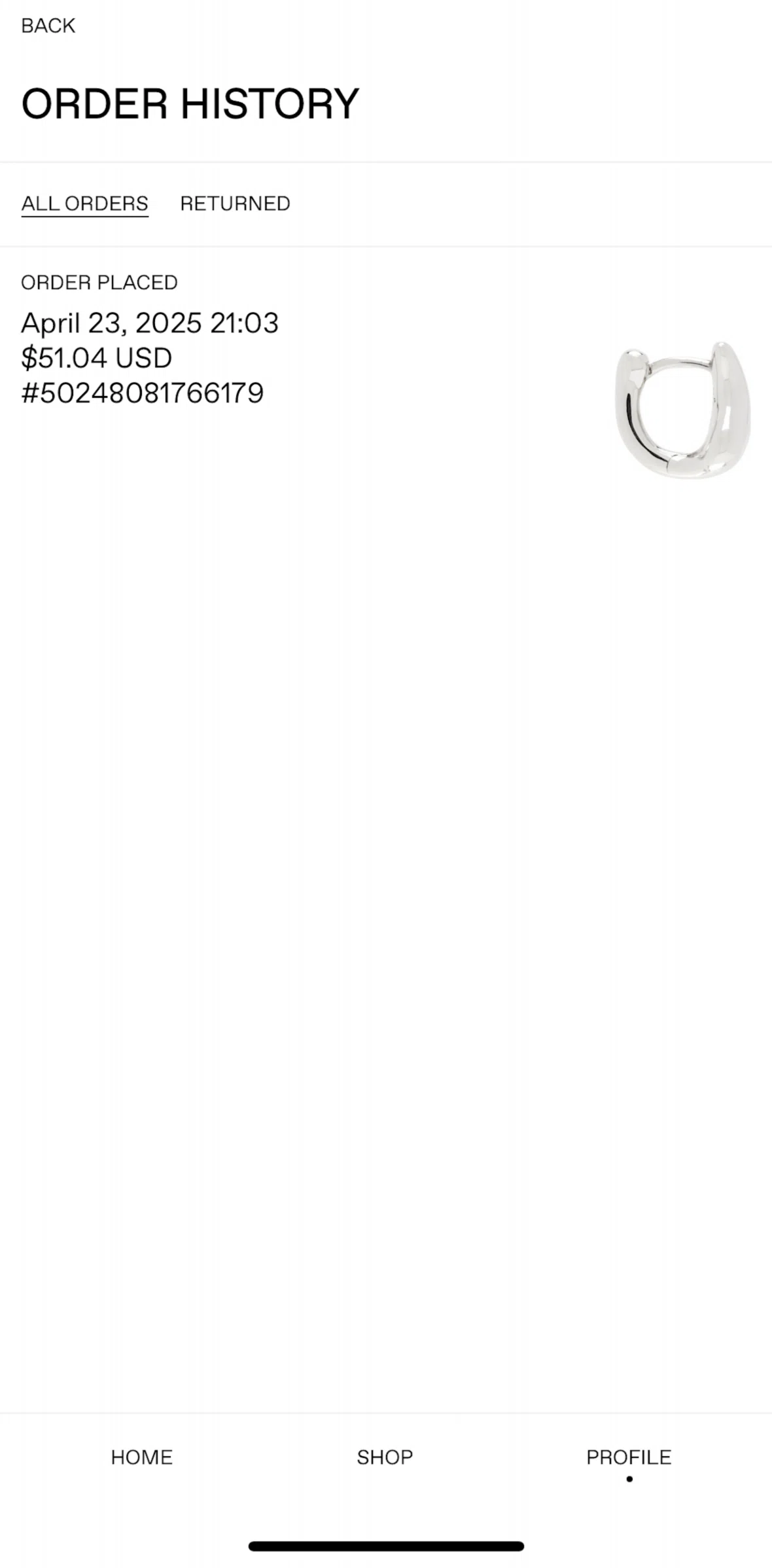 SSENSE Screen screen in the Order detail flow