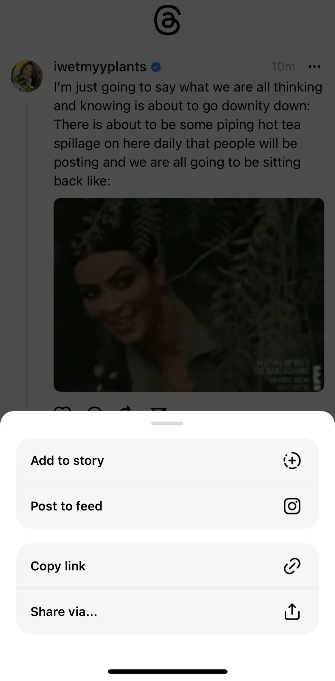 Threads Screen screen in the Sharing thread flow