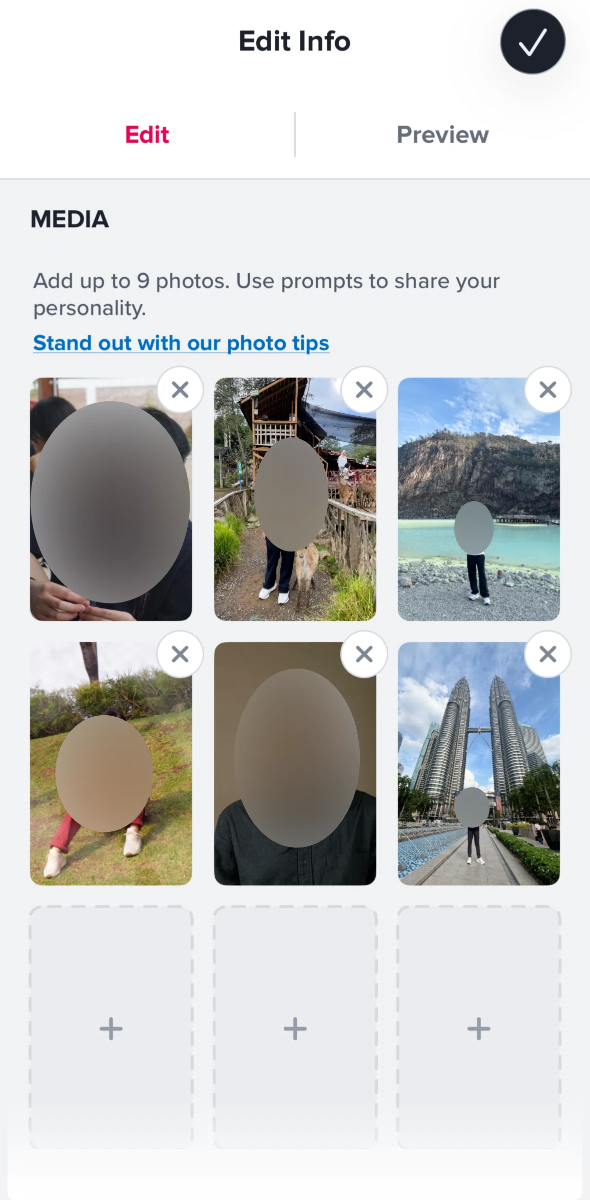 Tinder Screen screen in the Deleting a photo flow