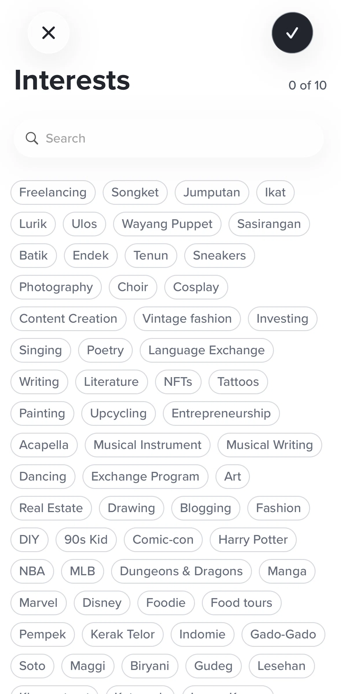 Tinder Screen screen in the Filtering by interests flow
