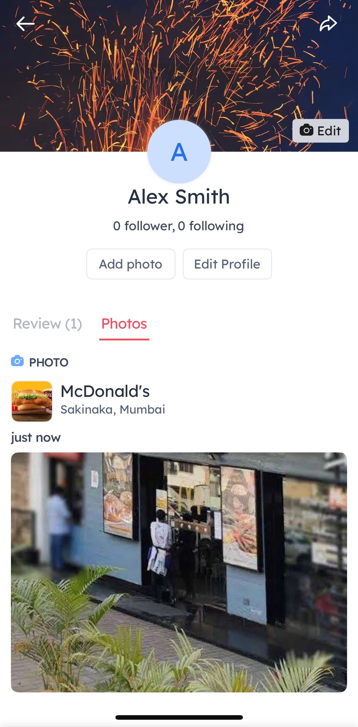Zomato Screen screen in the Adding a caption flow
